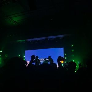 Meet your Posher, Caroline